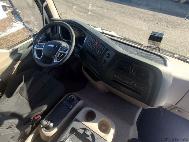 LKW mit Kofferaufbau DAF XB 230 FA 12t, Junge Koffer 7,2 LBW Euro6 Klima