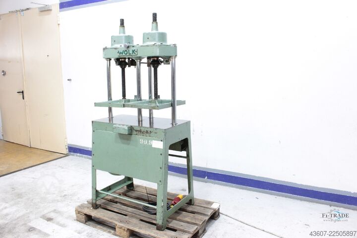 Elektrische Zwillingspresse / Eletric Twin Press Wolk SP