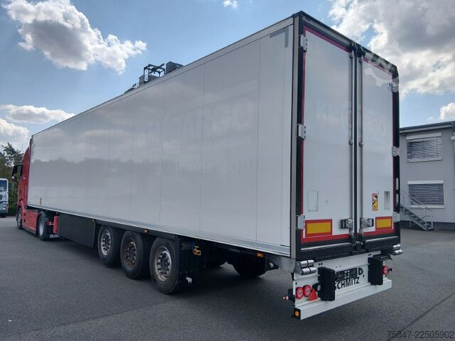 Isolated box semitrailer Schmitz Cargobull SKO 24/L - 13.4 FP Cool V7 DS/BB Pharma