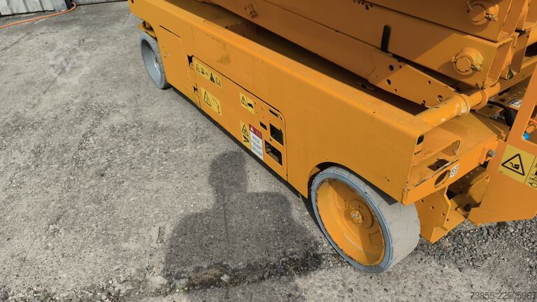 Scissor Lift Genie GS-2046