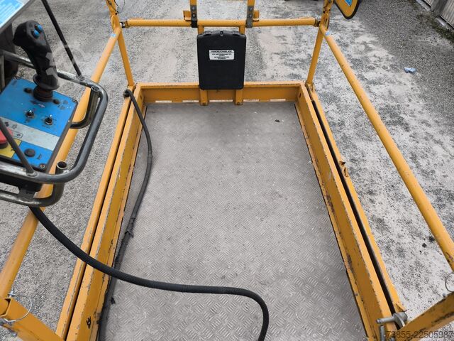 Scissor Lift Iteco It 12122