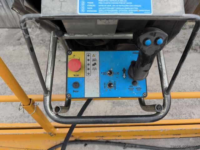 Scissor Lift Iteco It 12122