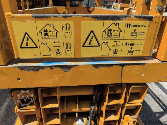 Scissor Lift Genie Gs 1932