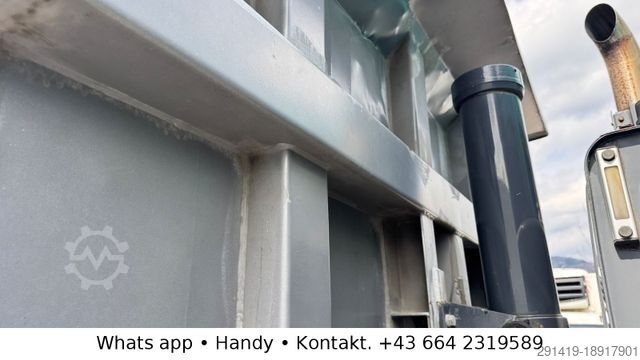 Spezial-LKW  Empl Rückmulde mit Sattelplatte Baujahr : 2017