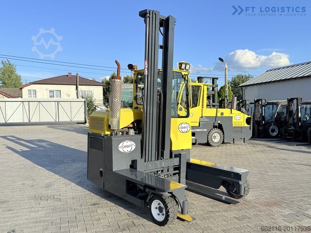 Four-way forklift Combilift C3000 GAS TRIPLEX 7600MM FREE-LIFT