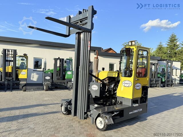 Four-way forklift Combilift C3000 GAS TRIPLEX 7600MM FREE-LIFT