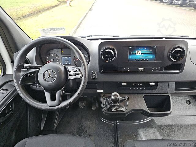 Suitcase MERCEDES-BENZ SPRINTER 315 Bakwagen Laadklep!