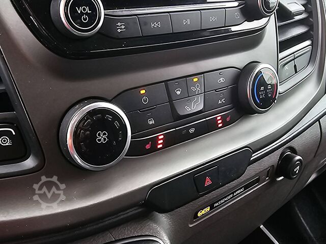 High-roof van FORD TRANSIT 2.0 L3H3 Navi Trekhaak