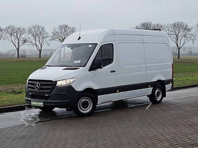 High-roof van MERCEDES-BENZ SPRINTER 319 CDI 3.0 V6 AUT. L2H2