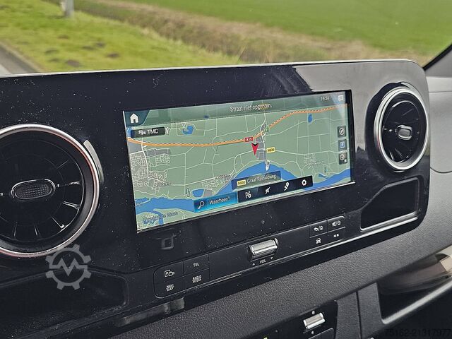 High-roof van MERCEDES-BENZ SPRINTER 319 CDI 3.0 V6 AUT. L2H2