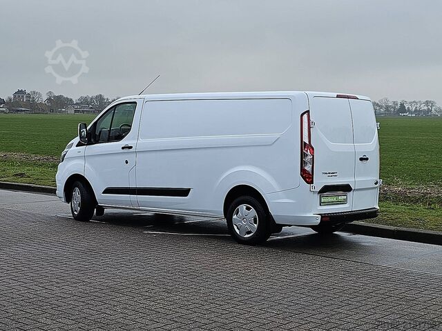 High-roof van FORD TRANSIT CUSTOM 2.0 L2H1 Navi Airco