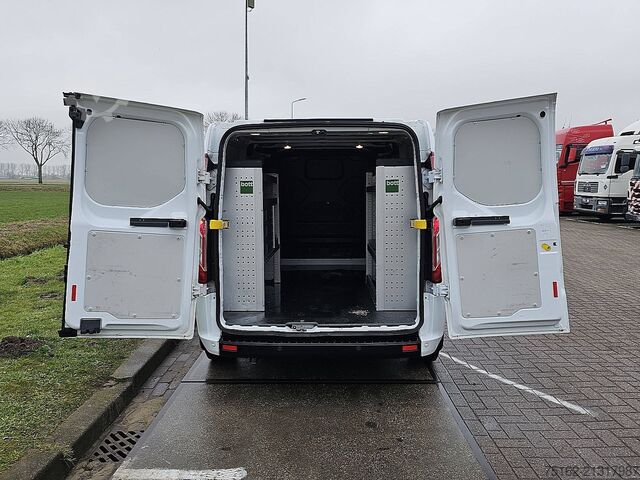 High-roof van FORD TRANSIT CUSTOM 2.0 L2H1 Navi Airco