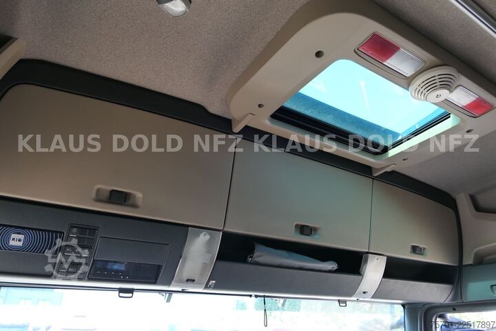 Swap body truck MAN TGX 26.430 BDF Retarder Lift-/Lenkachse Navi