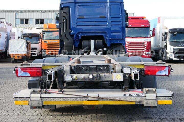 Swap body truck MAN TGX 26.430 BDF Retarder Lift-/Lenkachse Navi