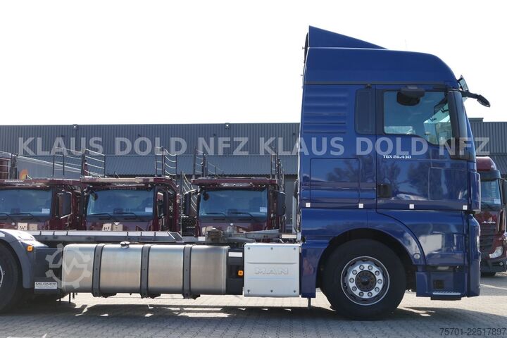 Swap body truck MAN TGX 26.430 BDF Retarder Lift-/Lenkachse Navi