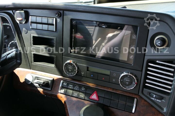 Box truck MERCEDES-BENZ Actros 1842L Koffer Vollluft LBW Euro 6