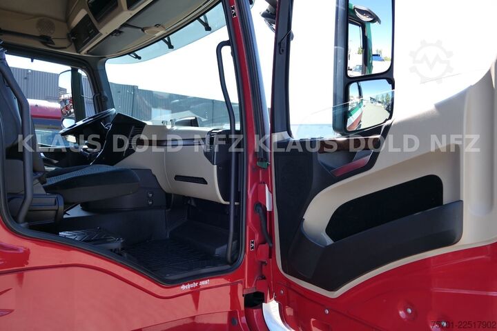 Box truck MERCEDES-BENZ Actros 1842L Koffer Vollluft LBW Euro 6