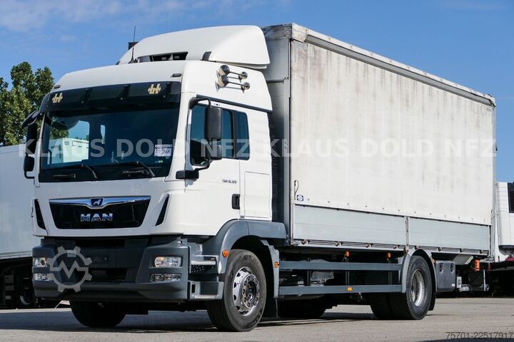 Flatbed truck with tarp MAN TGM 18.320 Pritsche Plane LBW Euro 6