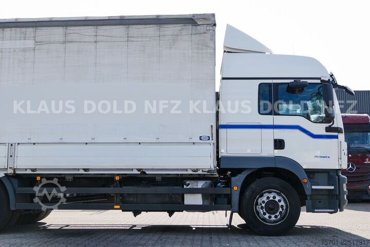Flatbed truck with tarp MAN TGM 18.320 Pritsche Plane LBW Euro 6