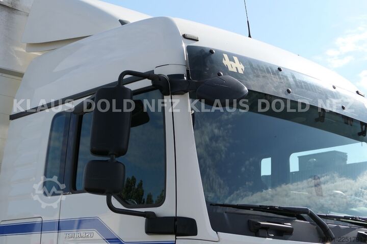 Flatbed truck with tarp MAN TGM 18.320 Pritsche Plane LBW Euro 6