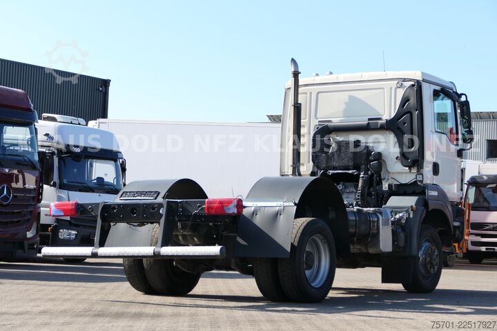 Truck chassis MAN TGM 13.290 Fahrgestell 4x4 Navi Euro 6
