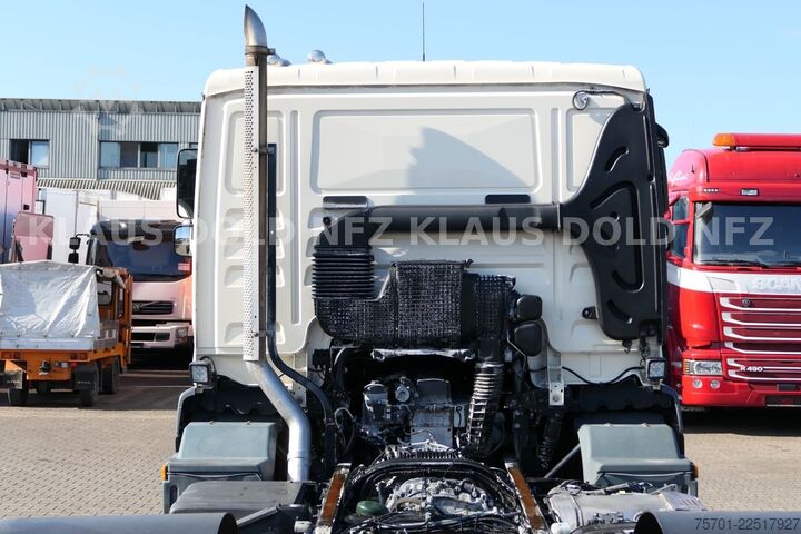 Truck chassis MAN TGM 13.290 Fahrgestell 4x4 Navi Euro 6