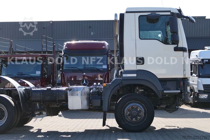 Truck chassis MAN TGM 13.290 Fahrgestell 4x4 Navi Euro 6