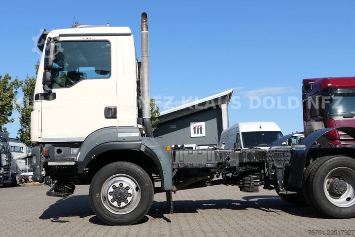 Truck chassis MAN TGM 13.290 Fahrgestell 4x4 Navi Euro 6