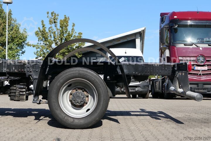Truck chassis MAN TGM 13.290 Fahrgestell 4x4 Navi Euro 6