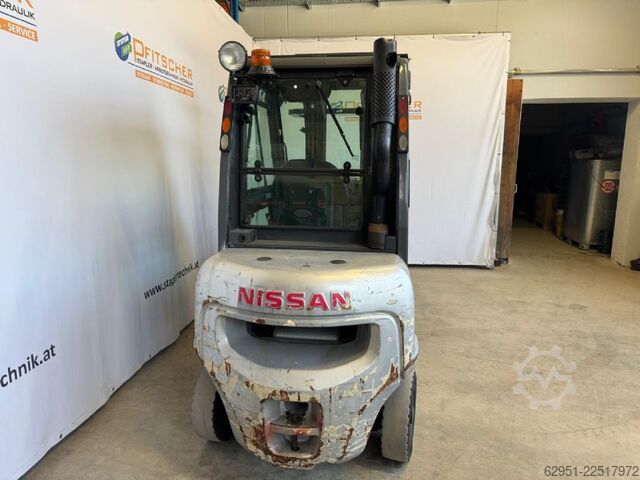 Diesel Forklift Nissan Y1D2A25Q