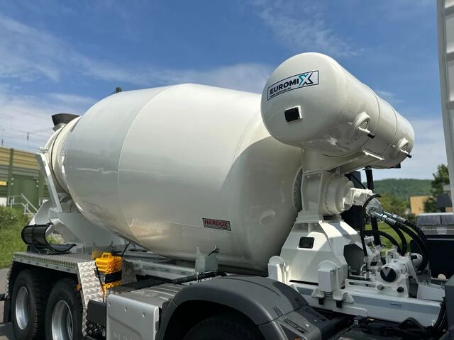 Blender MAN TGS 32.440 MAN TGS 32.440 8x4 / Euromix MTP EM 9 L