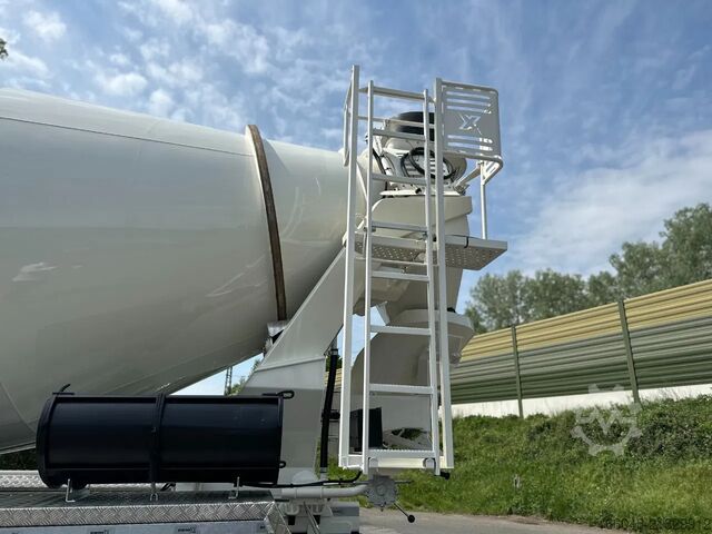 Blender MAN TGS 32.440 MAN TGS 32.440 8x4 / Euromix MTP EM 9 L