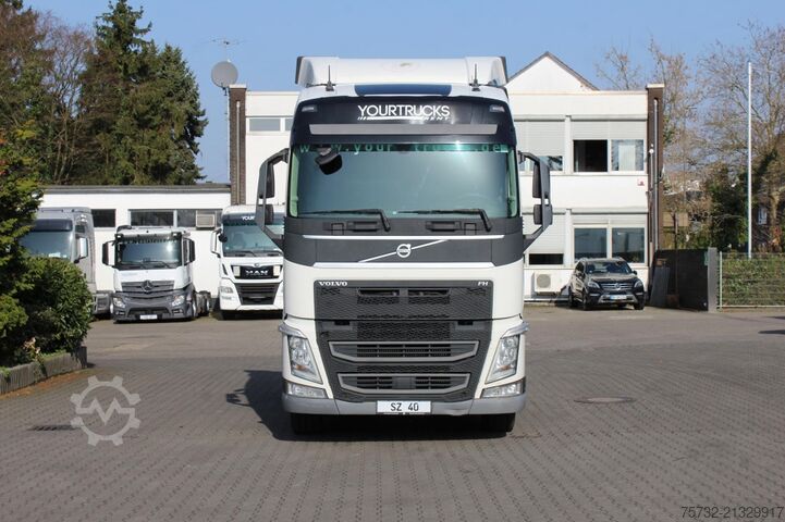 Standard tractor unit Volvo FH 500 Globe   I-Park Cool   VIN: LB   3 Stück!