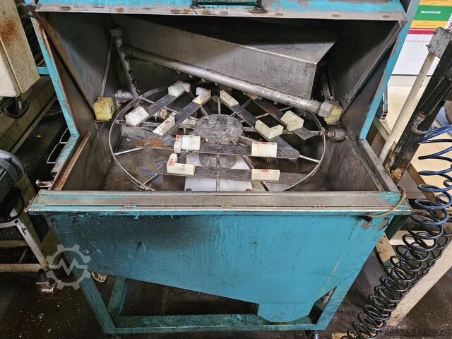 Test bench Jenoptik Hommel Etamic 