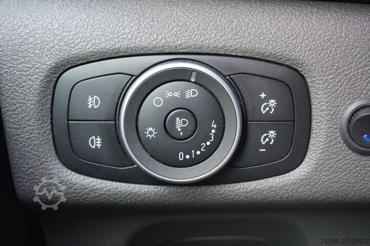 Delivery van Ford Transit Custom 2.0 TDCI EURO 6 - Airco - Cruise...