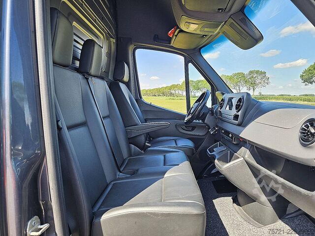 High-roof van MERCEDES-BENZ SPRINTER 317 ac automaat EURO6