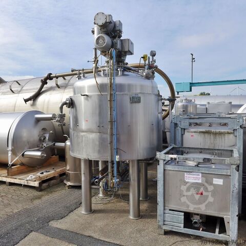1500 liter heatable/coolable pressure vessel made of V4A with coaxial agitator  