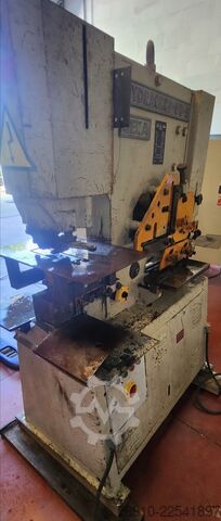 Profil-Stanz- und Schneidemaschine GEKA Hydracrop 50 S