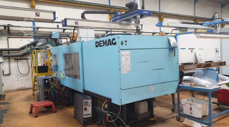 Spritzgussmaschine DEMAG 330 T Ergotech E330-1450-NC4S