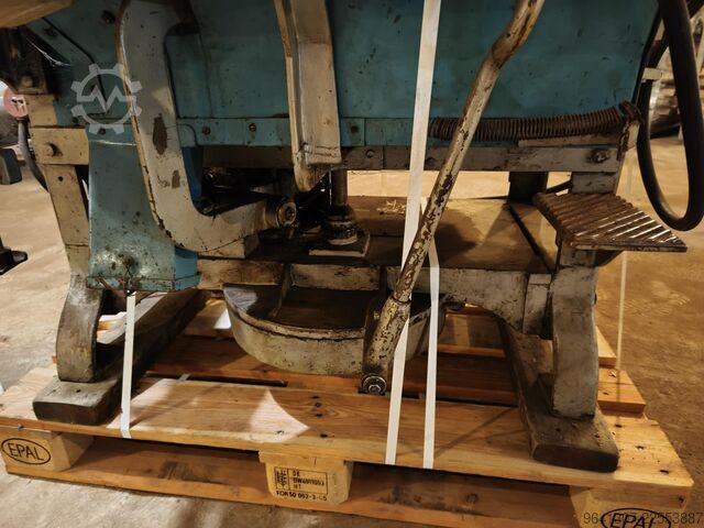 Holler packaging and dosing machine  