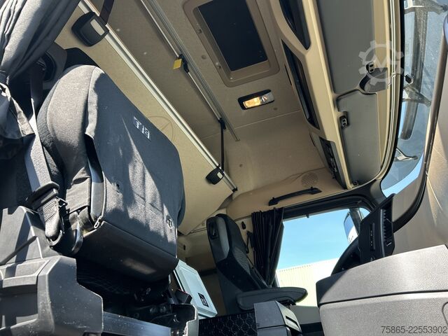 Standard tractor Mercedes-Benz Actros 1845 Gigaspace / Tacho V2 / 496 dkm / Hy...