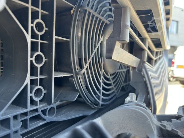 Standard tractor Mercedes-Benz Actros 1845 Gigaspace / Tacho V2 / 496 dkm / Hy...
