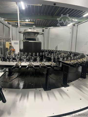 Vertical machining center HERMLE C30U + ZM157 tool magazine