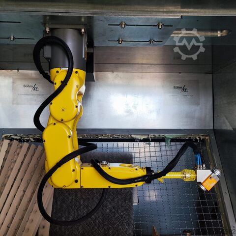Industrial robot Fanuc LR MATE 200iD