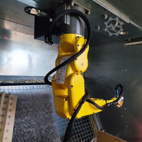 Industrial robot Fanuc LR MATE 200iD