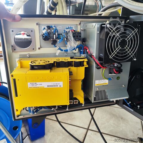 Industrial robot Fanuc LR MATE 200iD