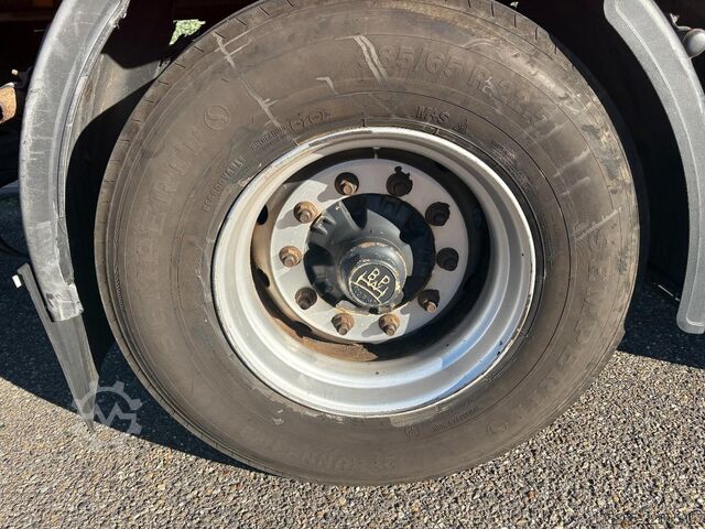 Curtain sided Tracon Trailers TO.S 1518 Tautliner / 2-Axle / Steering / Sideb...