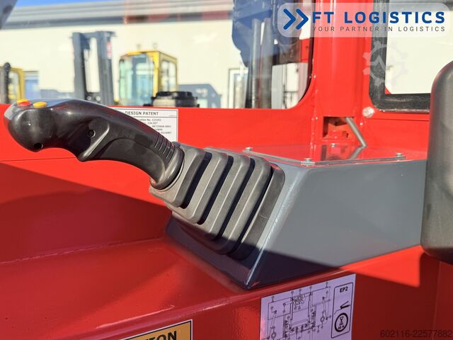 Vierwegestapler Combilift C3000GST TRIPLEX 8300 FREE-LIFT NEW TIRE