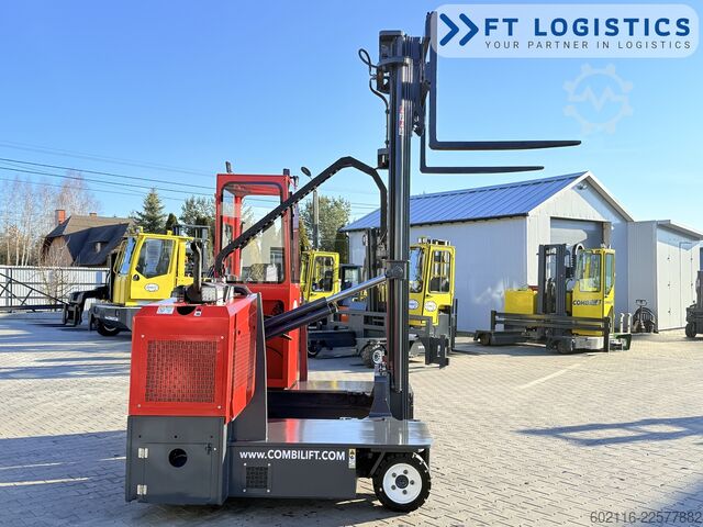 Vierwegestapler Combilift C3000GST TRIPLEX 8300 FREE-LIFT NEW TIRE