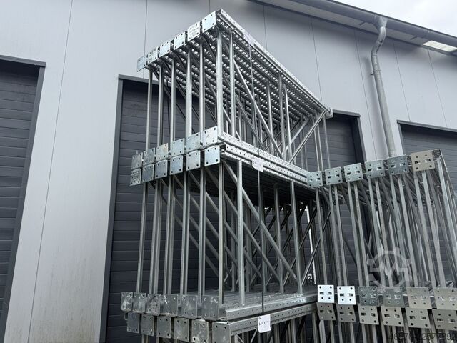 High-bay warehouse Pallet rack uprights META Multipal S / Ständertyp: SR 85|20/ 2.000 x 1.100
